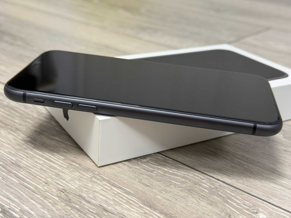 iPhone 11, Black, 64Gb, Liber de retea | Cod - G1030