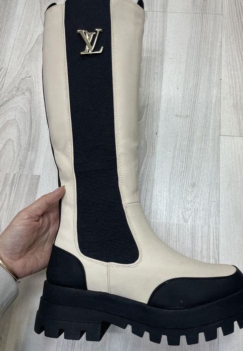 Cizme lungi imblanite