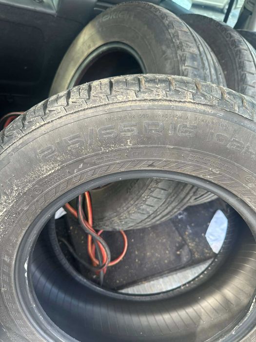 Гуми 215 65 16 летни