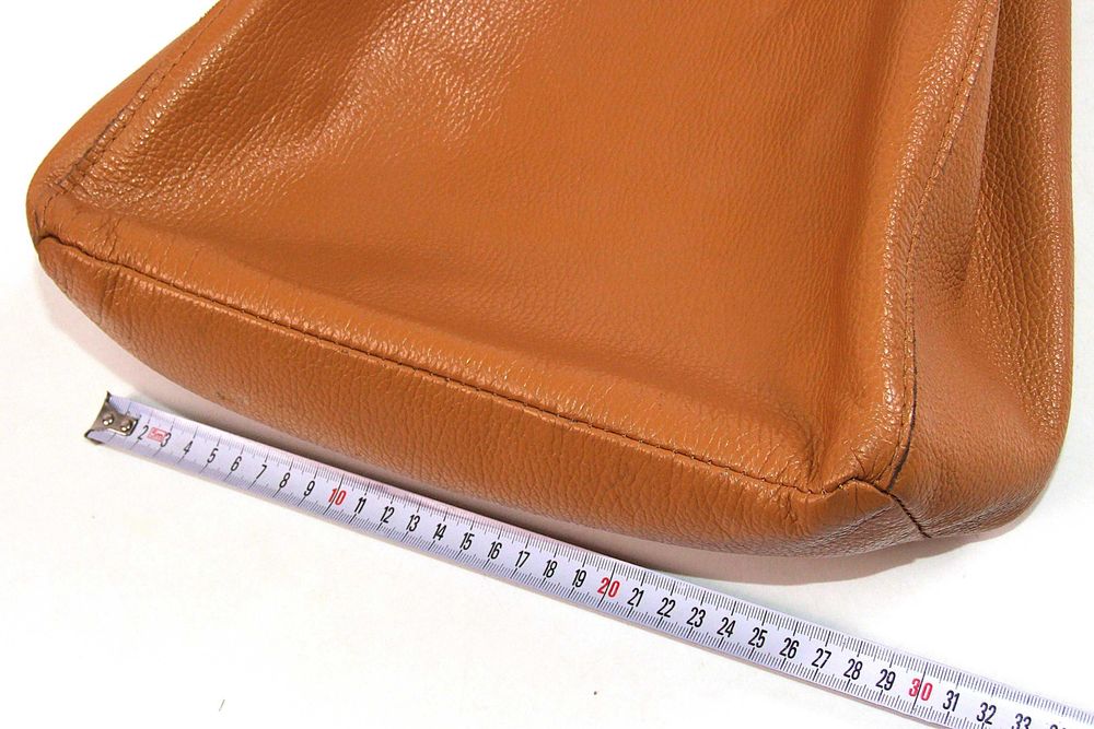 Geanta piele naturala, Made in Italy, moderna, generoasa, NOUA