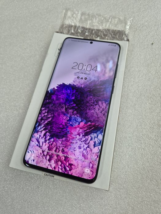 Сматрфон  Samsung S20+