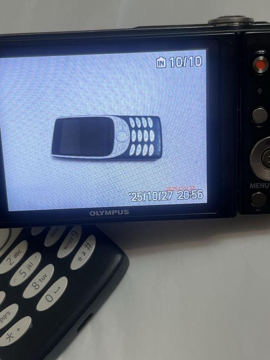 Olympus D-720 14 Mpx 10x zoom optic , metalic, foarte bun