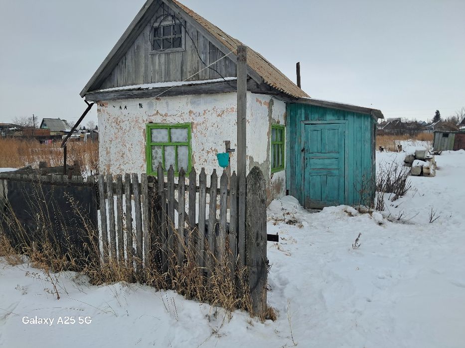 Продам на зерендиские дачи