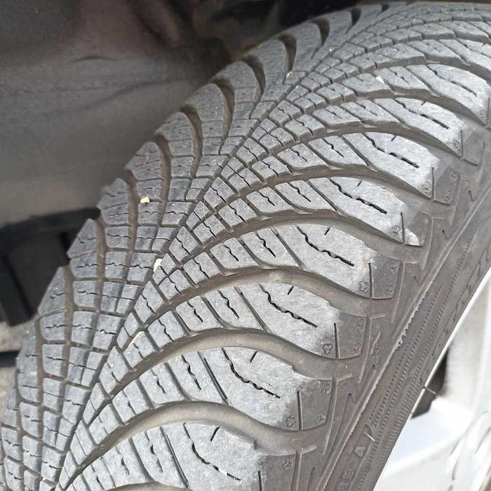 Suzuki Ignis 1.3 benzină, 2004, stare foarte bună, fără rugină, AC