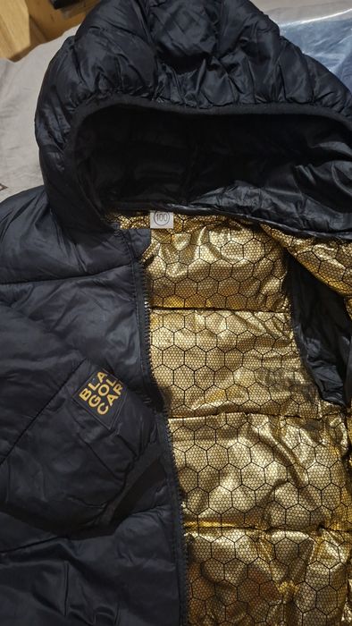 Детская куртка,весна осень.можно и зимой