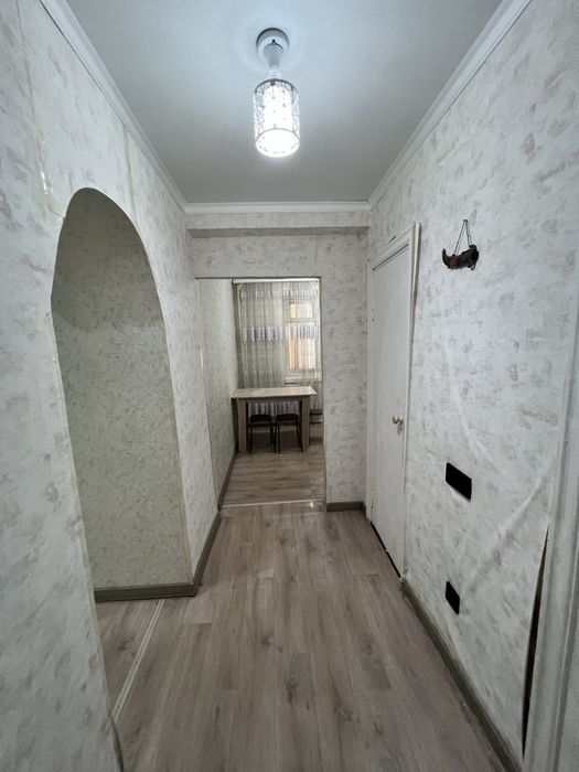 Продам 2 ком кв 52 м2 в районе Галактики