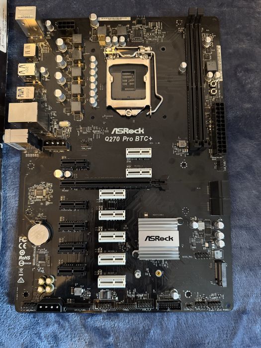 Placă de bază ASRock Q270 Pro BTC+ – ca nouă, completă în cutie