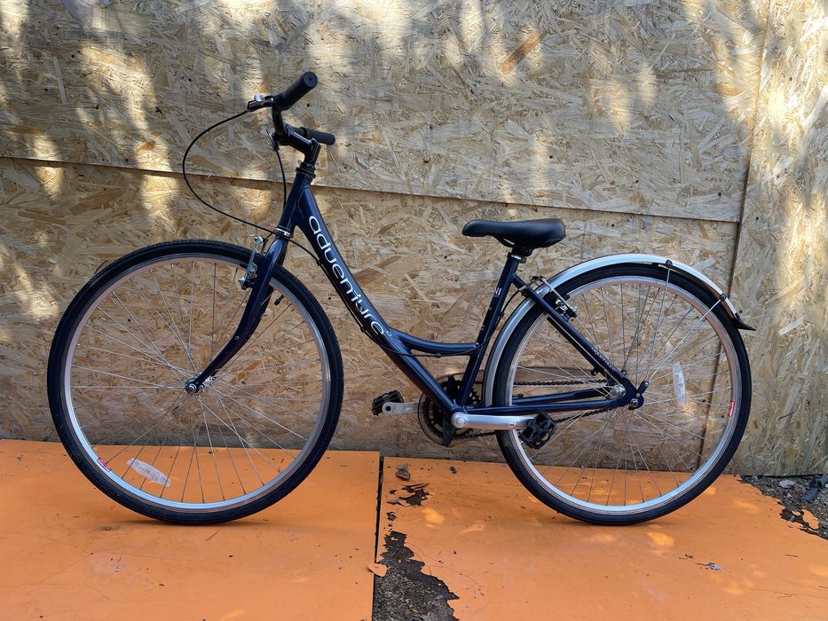 Bicicleta cadru dama aduenture roti 28” cadru aluminiu