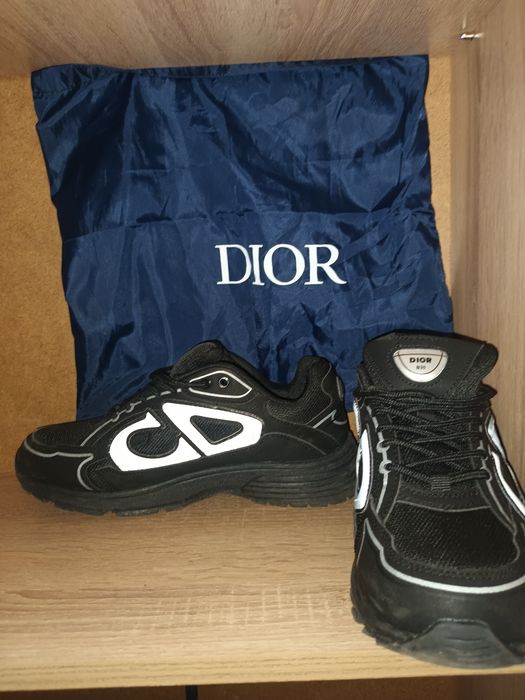 Обувки  Dior b30
