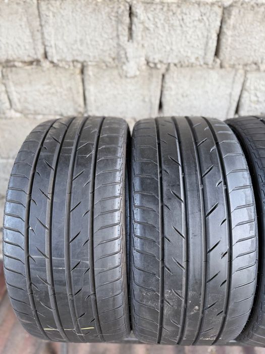 245 30 20 Anvelope in stare foarte bună! Impecabile!