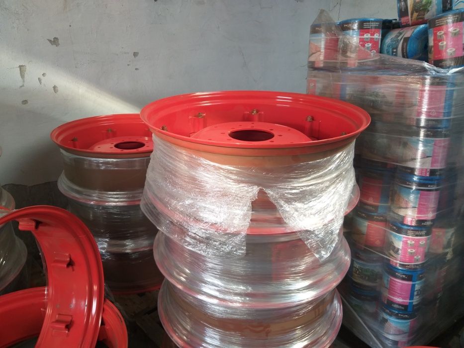 Janta noua pentru tractor U650 spate R38 14.00-38