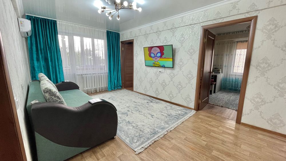 Мягкая мебель , диван