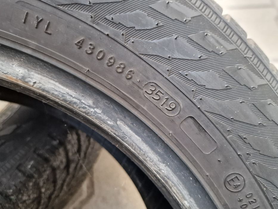 205 60 16 nokian 2 бр