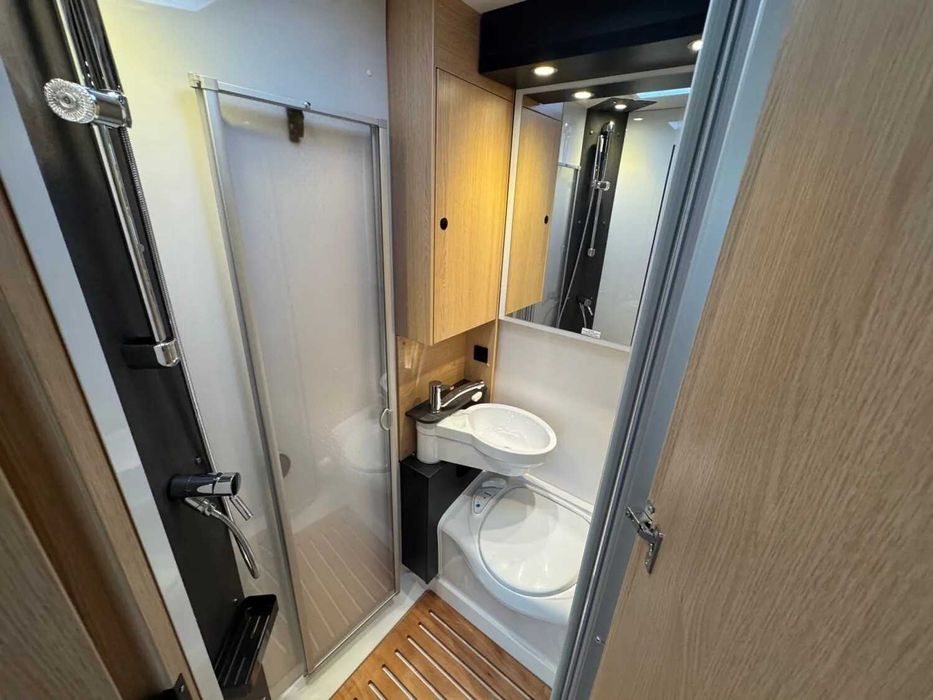 Autorulota Sunlight T58 Adventure 2026 cutie automata 5,96 m 4 locuri