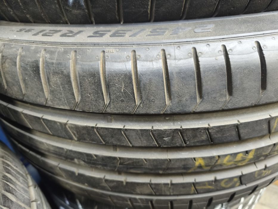 245-35-R21 pirelli