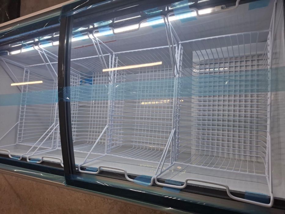 Lada/vitrina frigorifica cu led pentru produse congelate NOUA