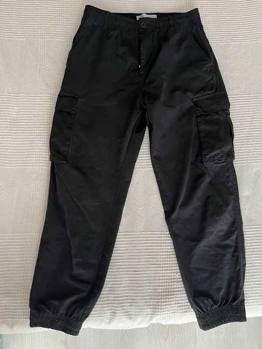 Pantaloni negri ZARA