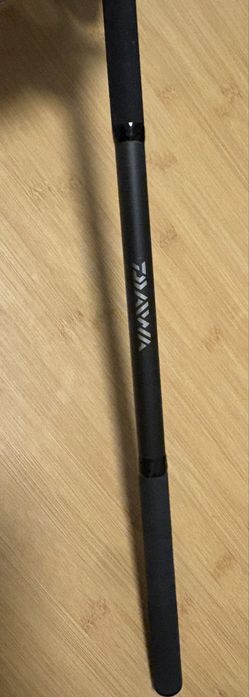 Mulineta Shimano Aero BB C5000 + lanseta Daiwa Black Widow