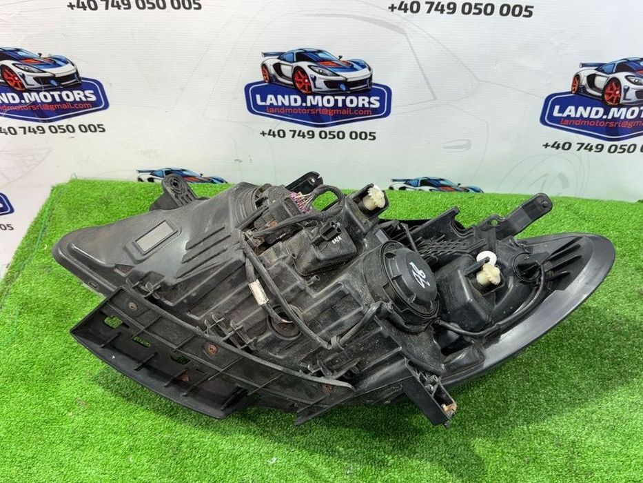 Far uk dreapta 2015 opel mokka 1.6 benzina cod oem 95440410 42435928 42344329 2012-2016