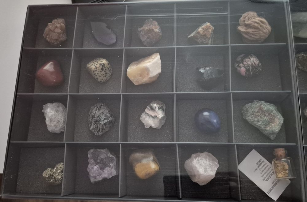 Колекция Минералите на земята