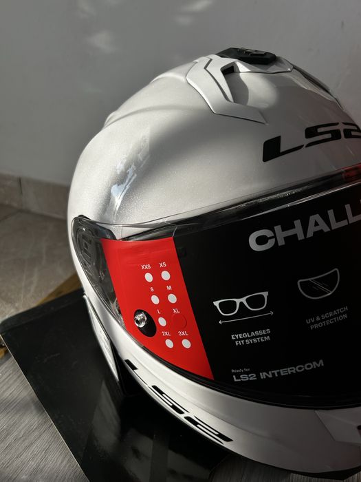 Cască L52 Albă - nouă