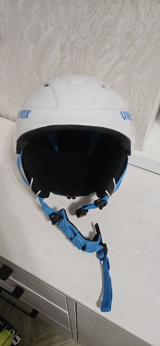 Продам шлем горнолыжный