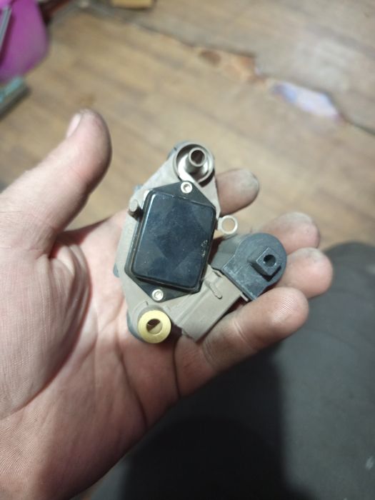 Регулятор напряжения на бмв