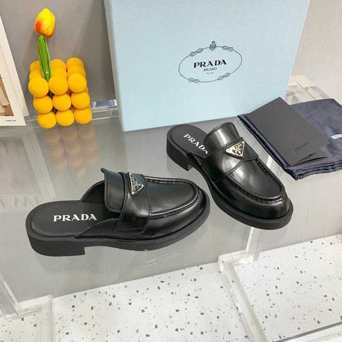 Saboti Prada marimea 39 40