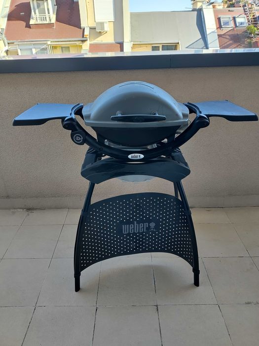 Барбекю/скара Weber Q1400 на ток с поставка, калъф и аксесоари