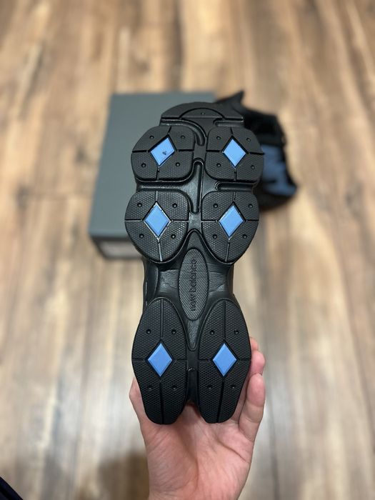 New Balance U9060IDW