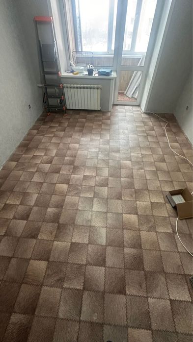 Линолеум б/у в хорошем состоянии