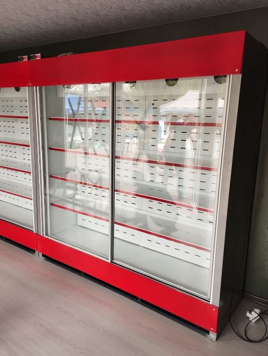 Витрини холодилник новый