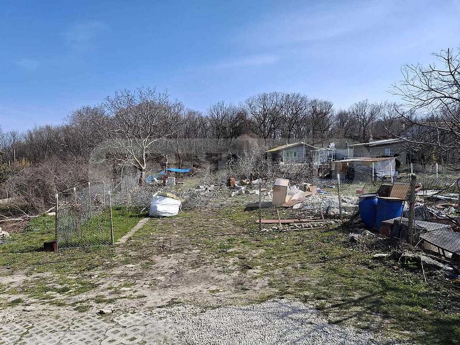 Парцел за строителство на къща в м-т Манастирски рид