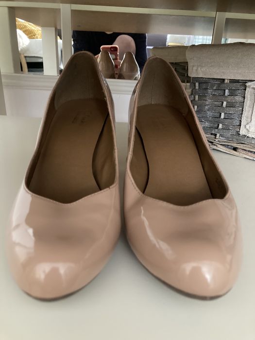 Pantofi cu toc Clarks