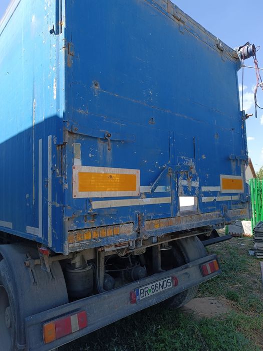 Scania V8 și bena cereale 52 metri