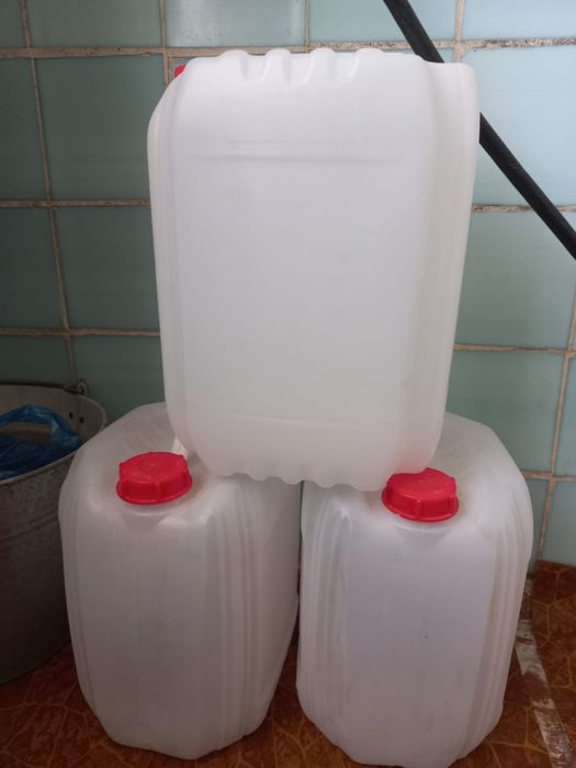 Пластиковые канистры 10 литров
