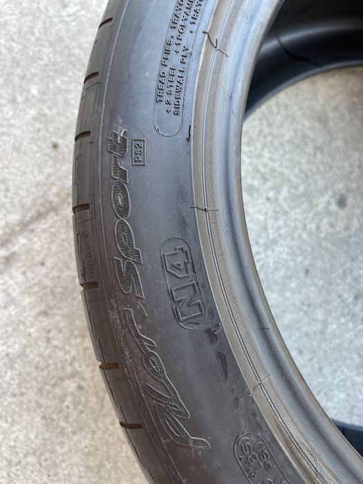 2 anvelope de vara 295/35/18 Michelin ( ca noi )