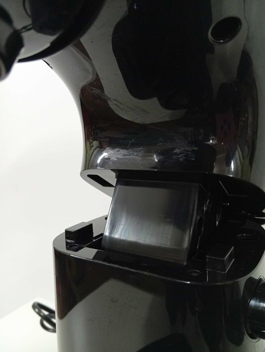 YASHE планетарен миксер 1500W, 5L – работи, със забележки