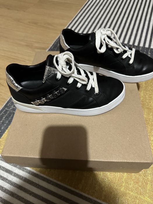 Guess обувки………………….