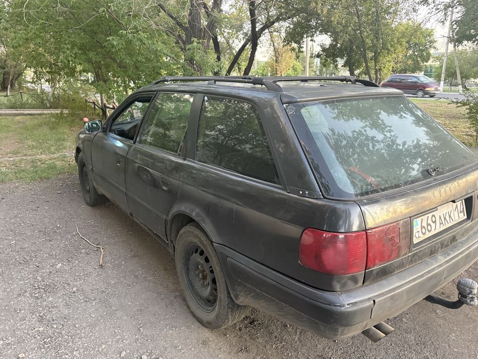 Продам ауди 100 универсал
