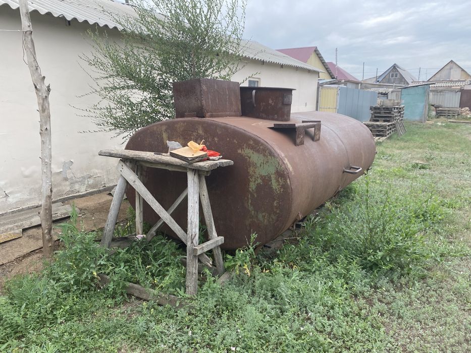 Бочка 4 тонна 200-400литр