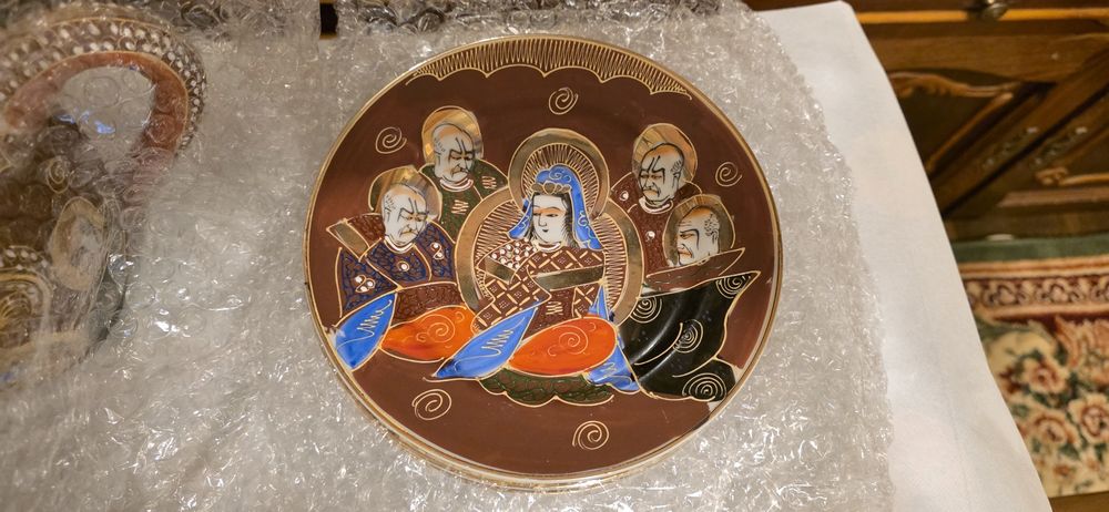 Porțelan japonez SATSUMA "coaja de ou"