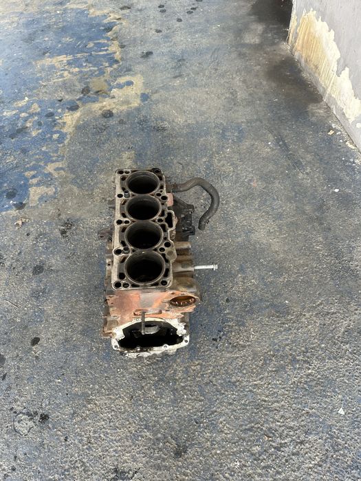 Bloc motor gol 2.0tdi cba cbb cega passat b6 cc tiguan golf 6 skoda a3