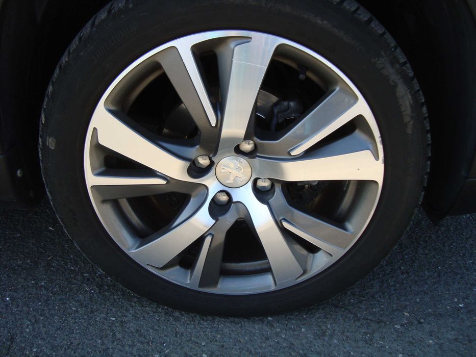 Proprietar ofera la vanzare  Peugeot 2008 1.6 BLUEHDI