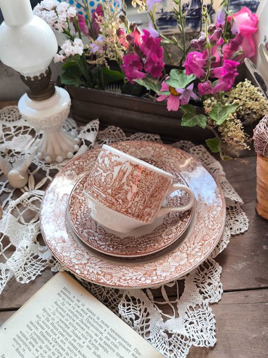 Сервиз за чай английски