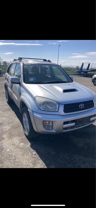 Toyota Rav4 на части