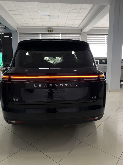 leapmotor c16 hybrid