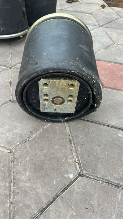 Тормазные колодки на полуприцеп