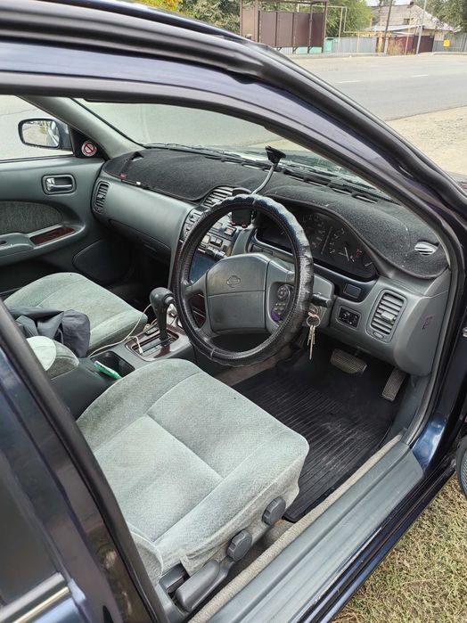 Машина нисан сефир