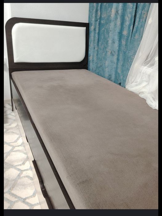 Кровать, продаю срочно